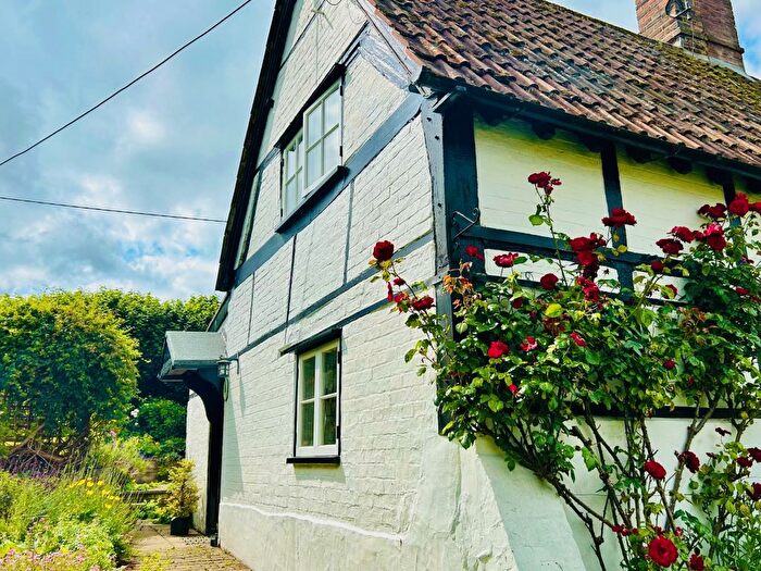 1 Bedroom Property For Sale In Heddington, Heddington, Calne, SN11
