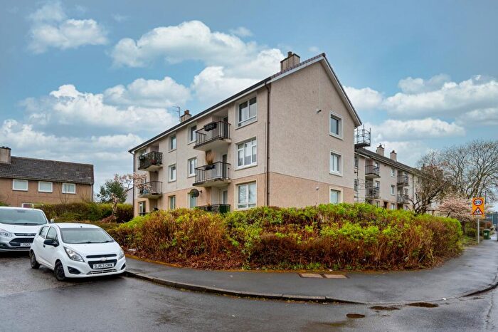 2 Bedroom Flat To Rent In Carnegie Hill, East Kilbride, Glasgow, G75