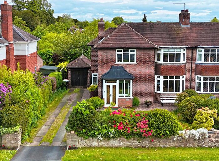 3 Bedroom Semi Detached House For Sale In Park Drive, Wistaston, CW2