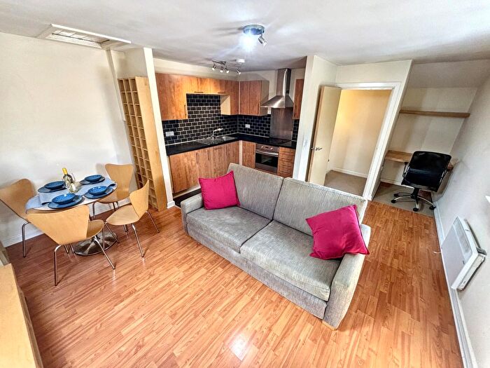 1 Bedroom Maisonette To Rent In St. Vincent Court, Littlemoor Road, Pudsey, West Yorkshire, LS28