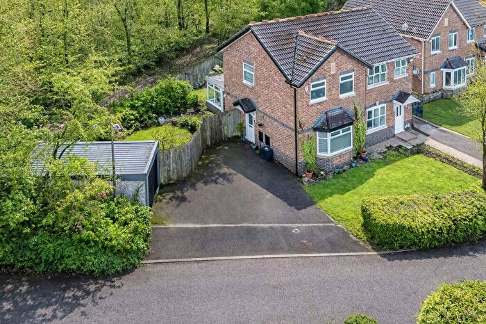 3 Bedroom Semi Detached House For Sale In Yew Tree Close, Chorley, PR7