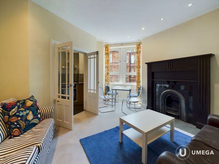 2 Bedroom Flat To Rent In Springvalley Terrace, Morningside, Edinburgh, EH10