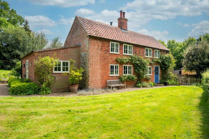 4 Bedroom Detached House For Sale In Shepherds Lane, Oulton (Near Aylsham), Norfolk, NR11