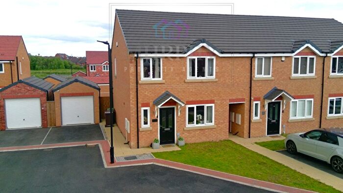 3 Bedroom Semi-Detached House For Sale In Waterside Mews, South Elmsall, Pontefract, West Yorkshire, WF9
