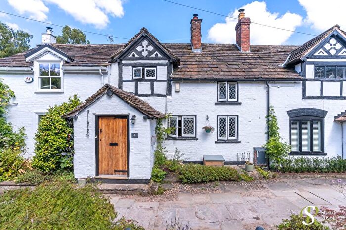 3 Bedroom Terraced House For Sale In Holmes Chapel Road, Chelford, SK11