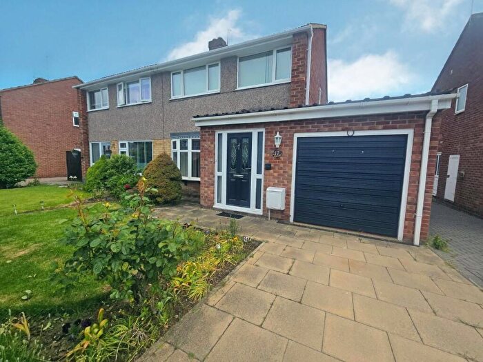 3 Bedroom Semi-Detached House For Sale In Lazenby Crescent, Darlington, DL3
