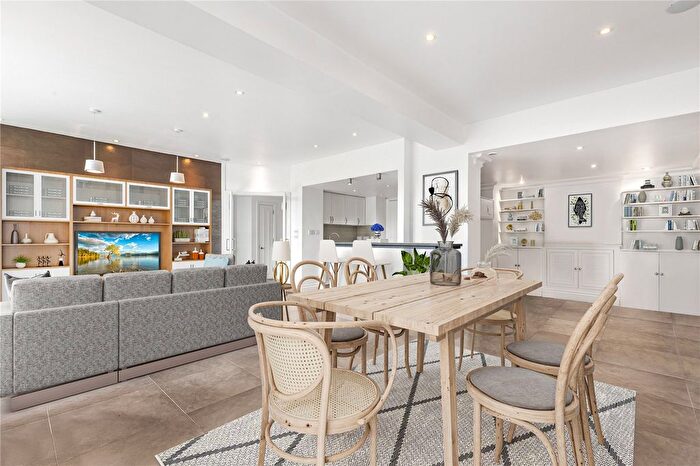 2 Bedroom Flat For Sale In St Johns Building, Marsham Street, Westminster, London, SW1P