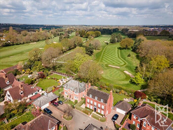 5 Bedroom Detached House For Sale In Devereux Place, Braiswick, Colchester, CO4