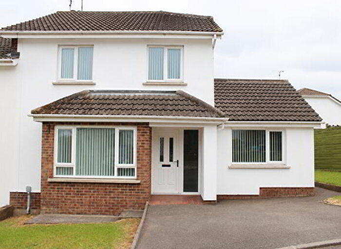 4 Bedroom Semi-Detached House For Sale In Greenpark Manor, Armagh, BT60