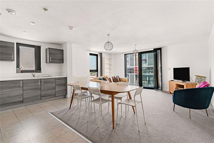 3 Bedroom Flat For Sale In Dalston Square, London, E8