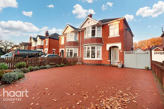 3 Bedroom Semi-Detached House For Sale In Broad Lane, Coventry, CV5