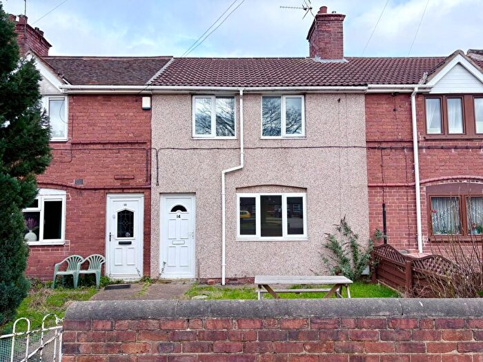 3 Bedroom Semi Detached House For Sale In Foljambe Crescent, New Rossington, Doncaster, DN11