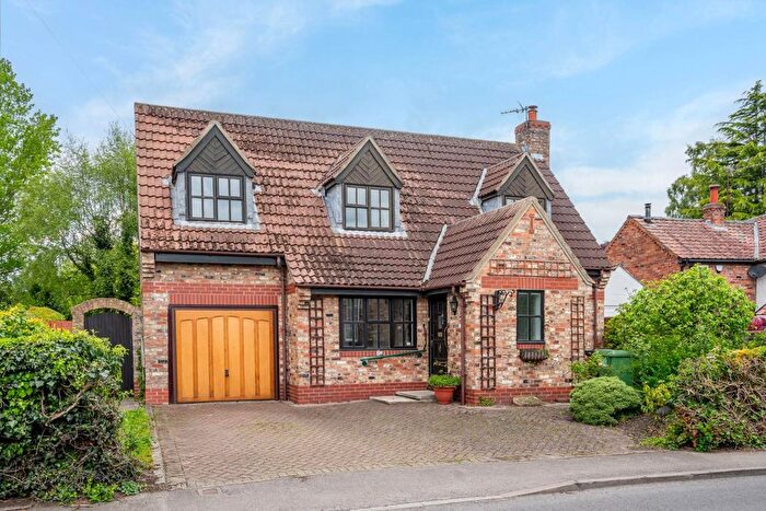 3 Bedroom Detached House For Sale In Brecksfield, Skelton, York, YO30