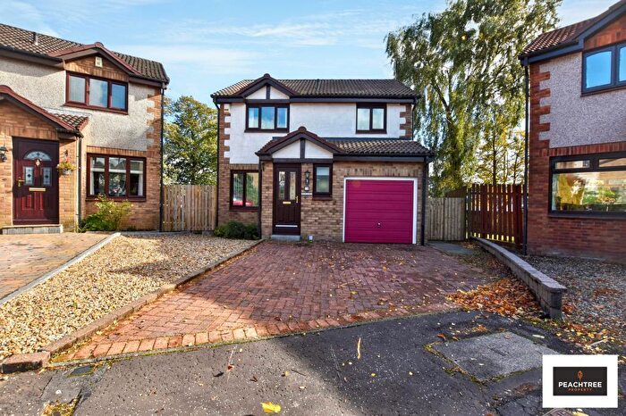 3 Bedroom Detached House For Sale In Thorndene, Elderslie, Johnstone, PA5