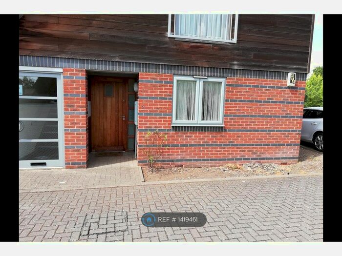 1 Bedroom Flat To Rent In Boughton Road, Rugby, CV21