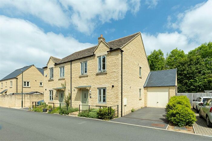 3 Bedroom Semi-Detached House For Sale In Gardner Way, Cirencester, GL7