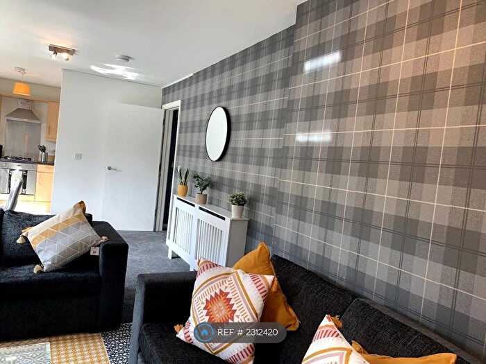 2 Bedroom Flat To Rent In Cambuslang, Cambuslang, Glasgow, G72