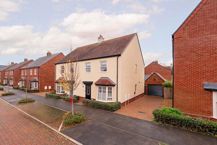 3 Bedroom Semi-Detached House For Sale In Hetley Close, Brampton, Huntingdon, Cambridgeshire, PE28