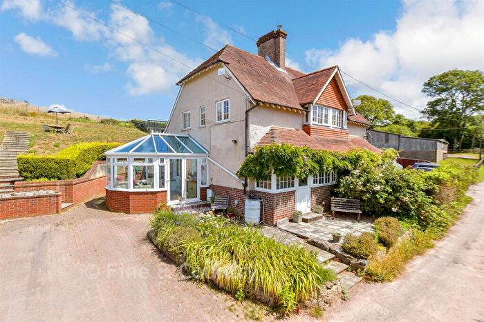 3 Bedroom Semi-Detached House For Sale In Sheepwash Lane, Godshill, Isle Of Wight, PO38