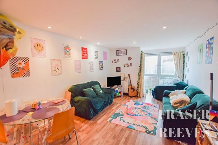 2 Bedroom Flat For Sale In Central Way, Warrington, WA2