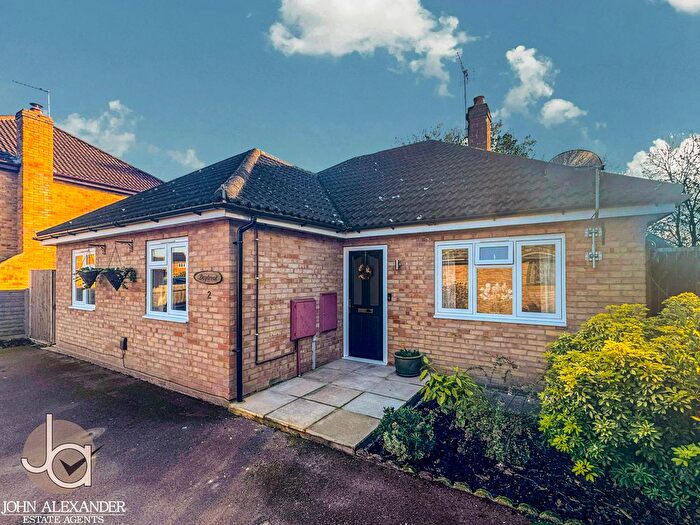 3 Bedroom Detached Bungalow For Sale In Wheatfield Road, Stanway, Colchester, CO3