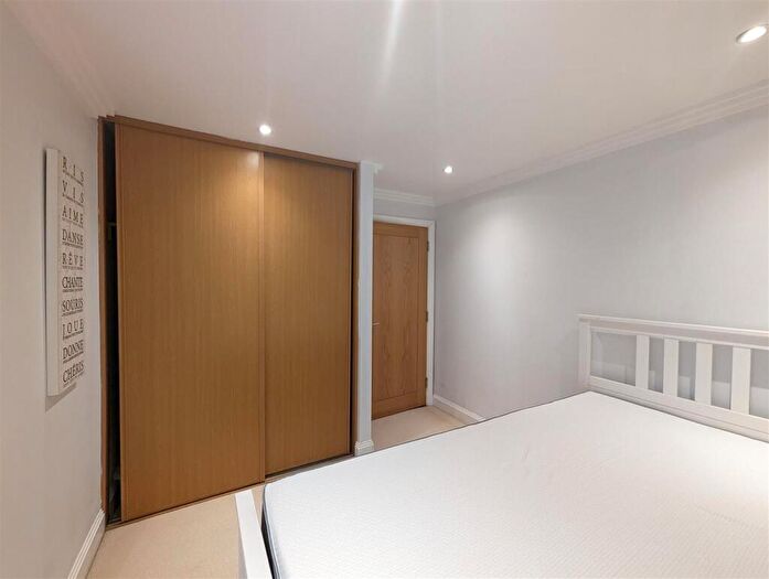 2 Bedroom Apartment To Rent In Bessborough Road, Poole, BH13