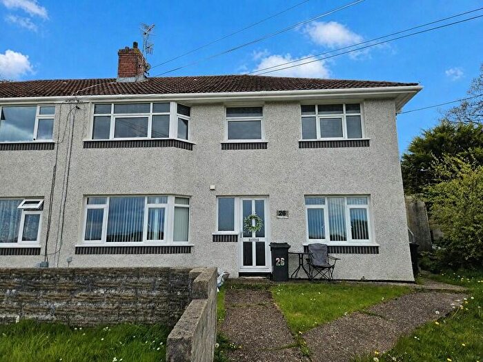 2 Bedroom Flat For Sale In Lime Grove, Neath, Neath Port Talbot., SA11