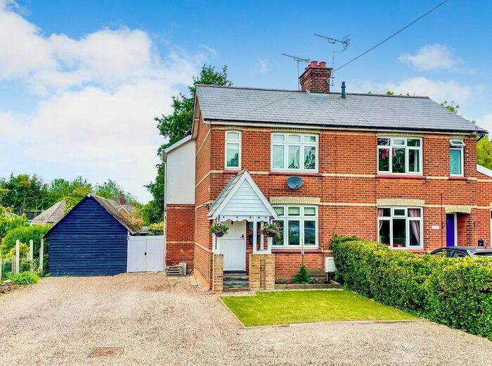 3 Bedroom Semi-Detached House For Sale In Main Road, Boreham, Chelmsford, CM3