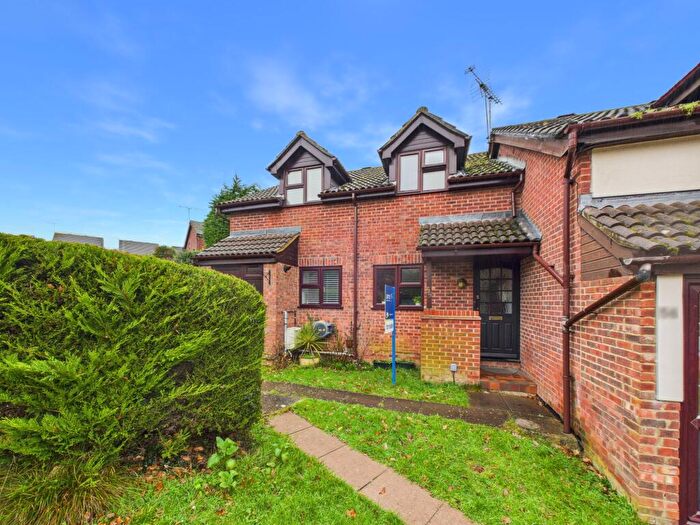 1 Bedroom Terraced House For Sale In Hilmanton, Lower Earley, RG6
