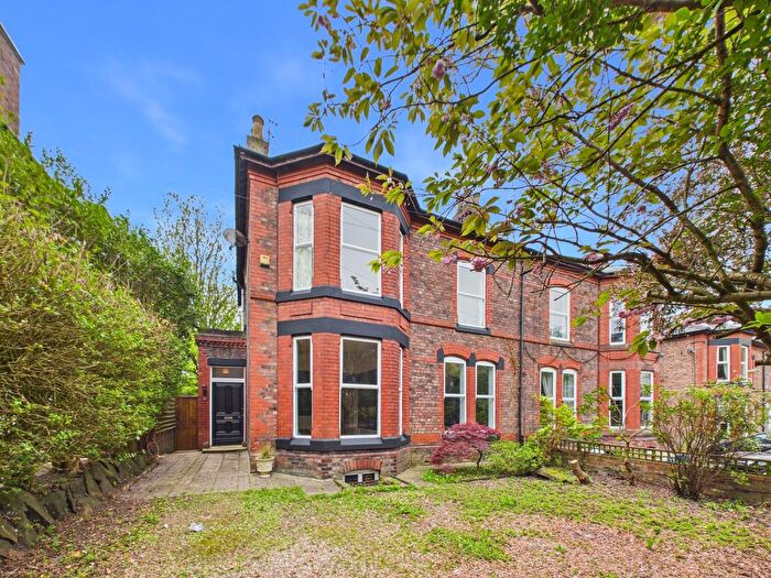 5 Bedroom Semi Detached House For Sale In South Drive, Wavertree, Liverpool., L15