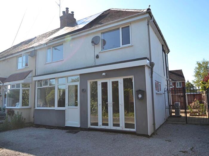 4 Bedroom House To Rent In Trevitt Place, Wheaton Aston, ST19