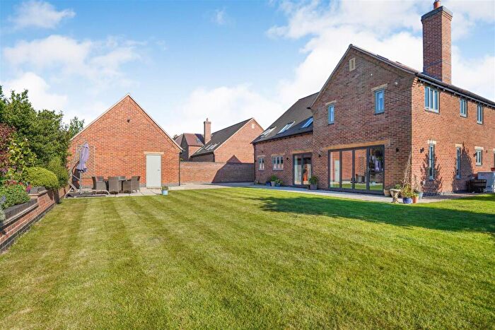 4 Bedroom Detached House For Sale In Main Street, Barton In The Beans, CV13