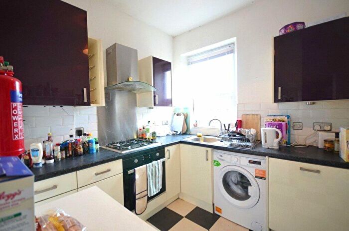 3 Bedroom Apartment To Rent In Manchester Road, Chorlton, Manchester, M21