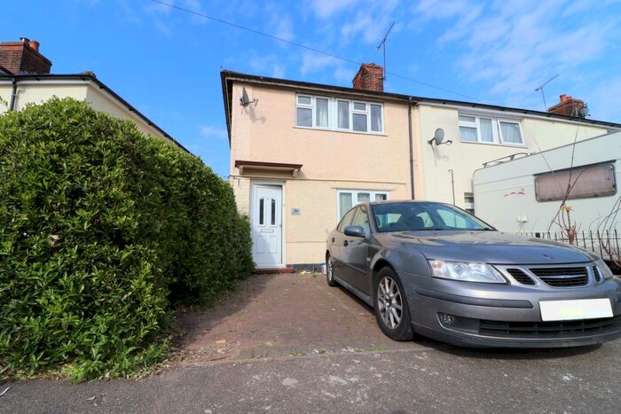 3 Bedroom End Of Terrace House To Rent In Ockelford Avenue, Chelmsford, CM1
