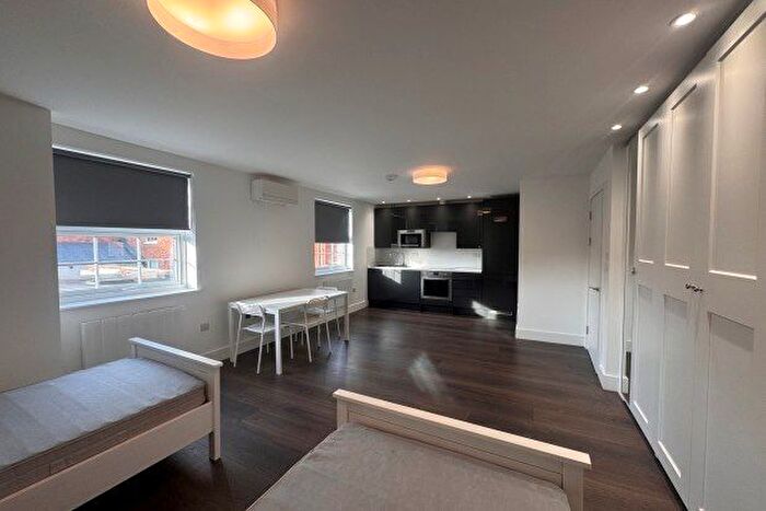 Studio To Rent In A Drapery, Northampton, NN1