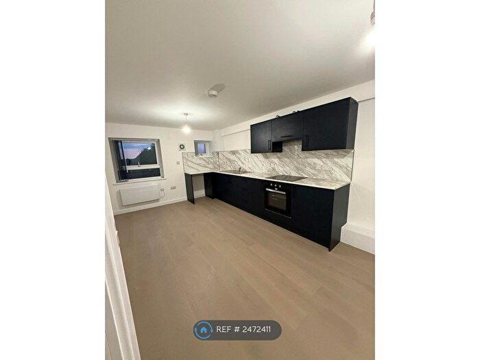 1 Bedroom Flat To Rent In South Street, Ilkeston, DE7