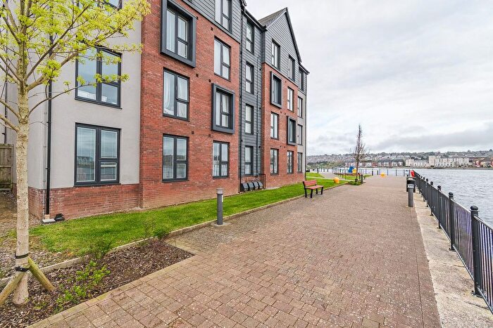 1 Bedroom Flat For Sale In Ffordd Y Dociau, Barry, CF62