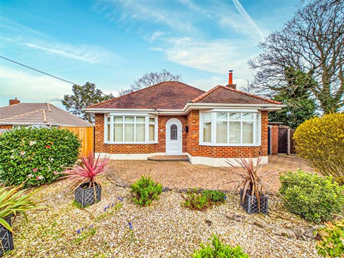 2 Bedroom Bungalow For Sale In Albion Road, Christchurch, Dorset, BH23