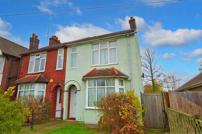 4 Bedroom Property To Rent In Elmstead Road, Colchester, CO4