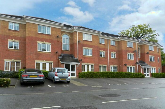 2 Bedroom Apartment To Rent In Hopper Vale, Sovereign Fields, Bracknell, RG12
