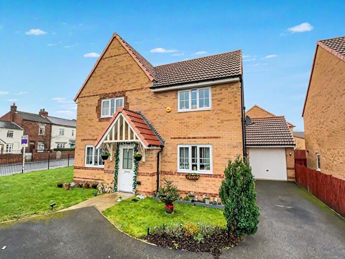 4 Bedroom Detached House For Sale In Poppy Fields Way, Pontefract, WF8
