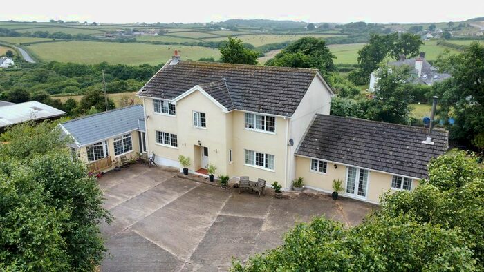 4 Bedroom Farm For Sale In Pembroke, SA71