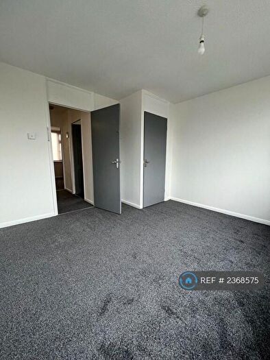2 Bedroom End Of Terrace House To Rent In Telford Way, Leicester, LE5