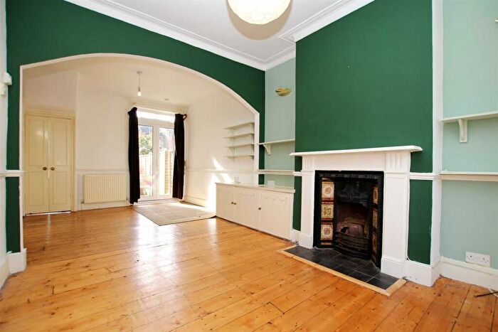 2 Bedroom Terraced House To Rent In Lancaster Road, Walthamstow, E17