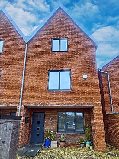 4 Bedroom Mews For Sale In Barons Hall Lane, Fakenham, Norfolk, NR21