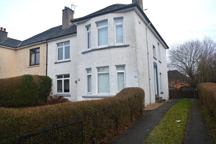 3 Bedroom Flat For Sale In Hermitage Avenue, Glasgow, G13