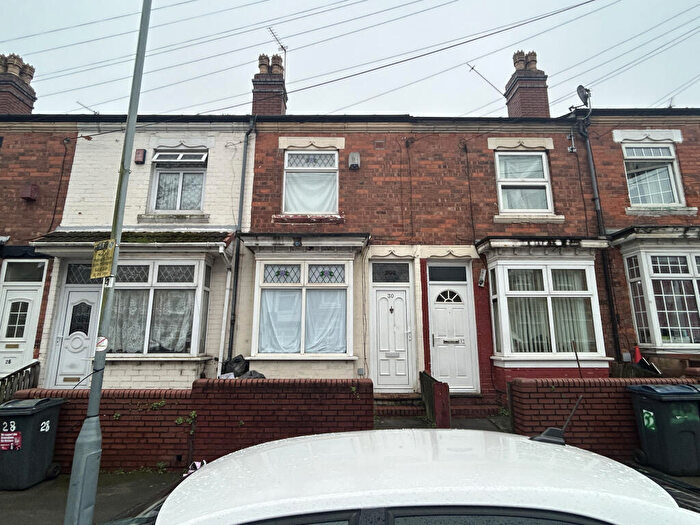 3 Bedroom Terraced House For Sale In Willes Road, Birmingham, West Midlands, B18