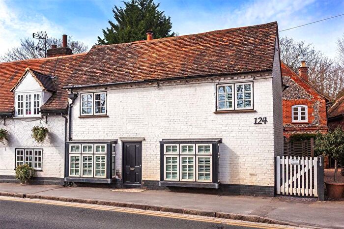 3 Bedroom Terraced House For Sale In West Street, Marlow, Buckinghamshire, SL7