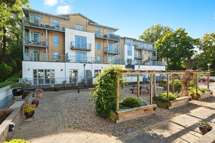 1 Bedroom Flat For Sale In Gloucester Place, Tunbridge Wells, TN2