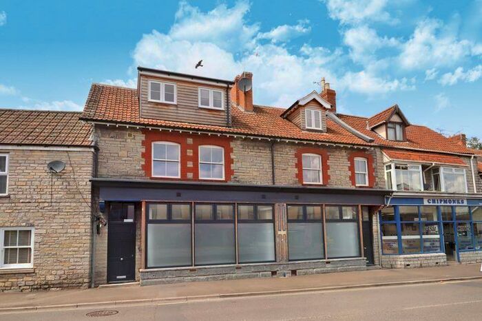 1 Bedroom Apartment To Rent In High Street, Street, BA16